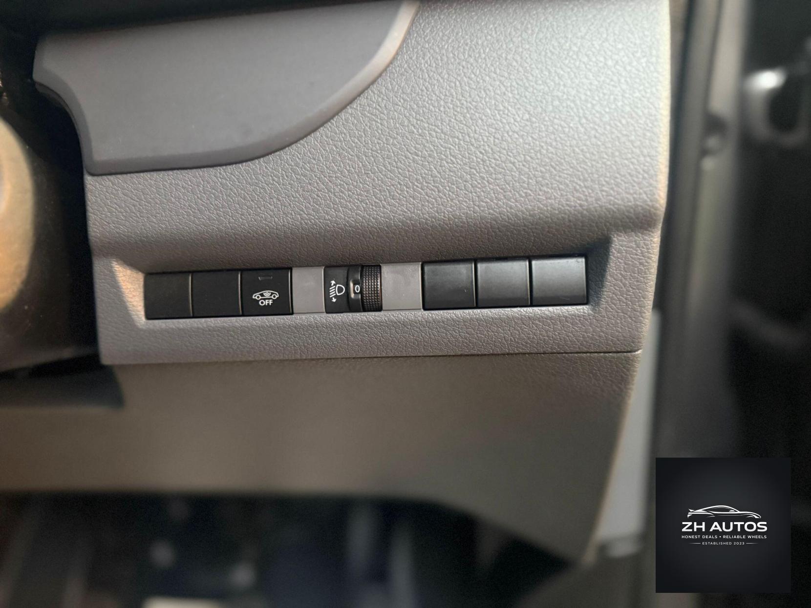 Peugeot Expert 2.0 BlueHDi 1400 Professional Premium Standard Panel Van MWB Euro 6 (s/s) 6dr