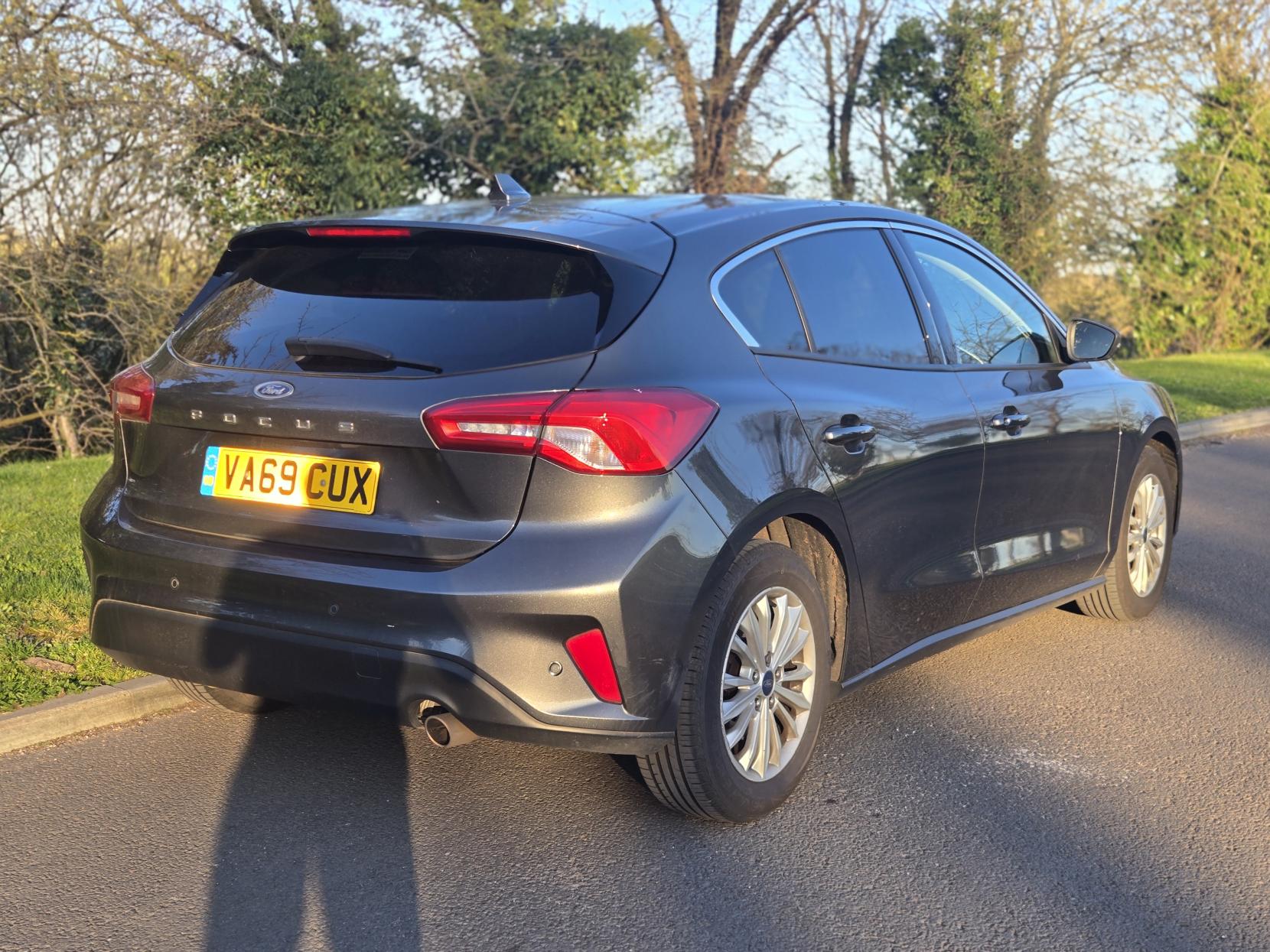 Ford Focus 1.0T EcoBoost Titanium Hatchback 5dr Petrol Manual Euro 6 (s/s) (125 ps)