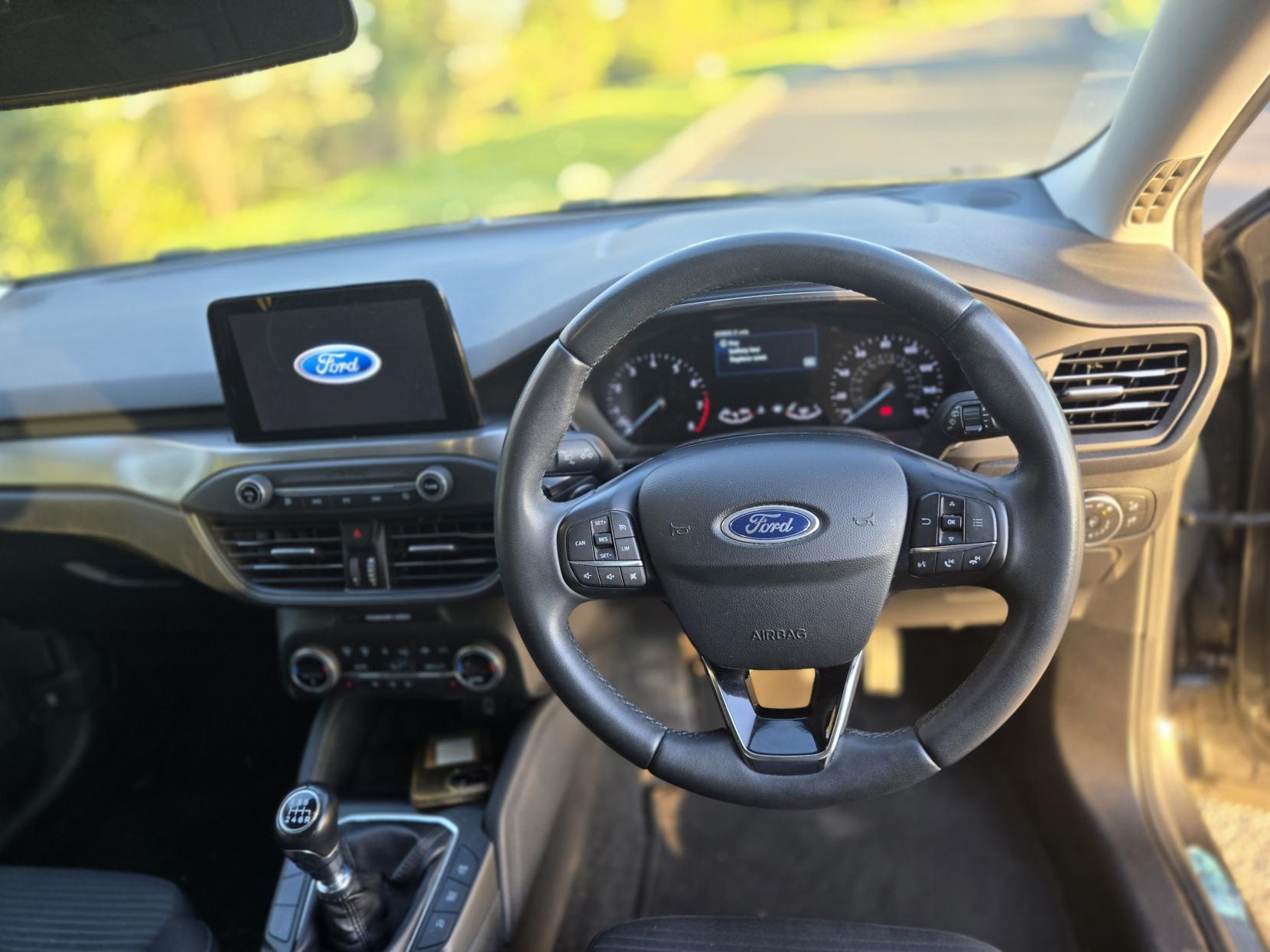 Ford Focus 1.0T EcoBoost Titanium Hatchback 5dr Petrol Manual Euro 6 (s/s) (125 ps)