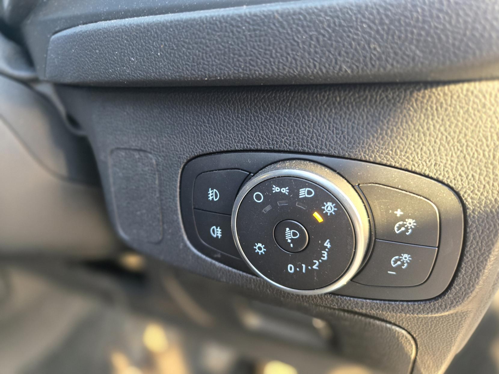 Ford Focus 1.0T EcoBoost Titanium Hatchback 5dr Petrol Manual Euro 6 (s/s) (125 ps)