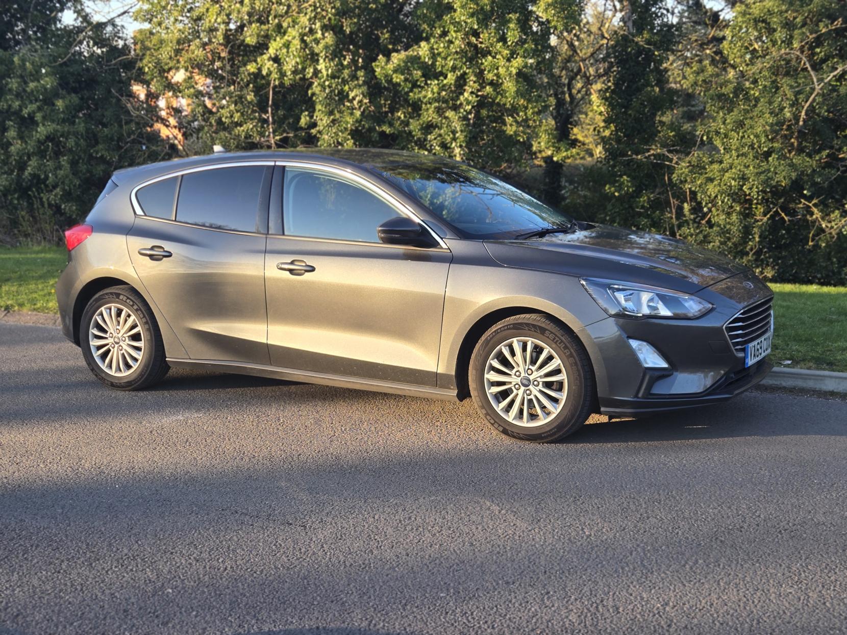 Ford Focus 1.0T EcoBoost Titanium Hatchback 5dr Petrol Manual Euro 6 (s/s) (125 ps)