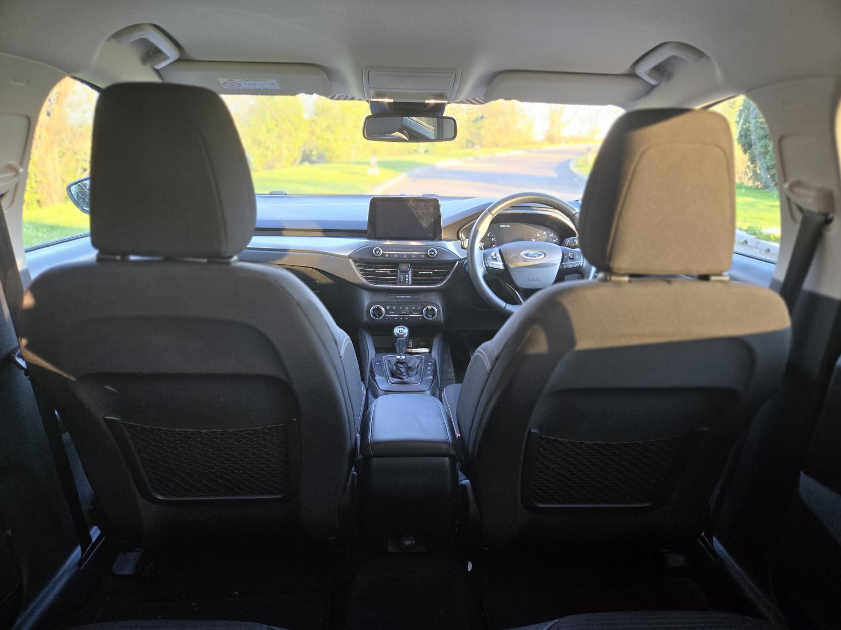 Ford Focus 1.0T EcoBoost Titanium Hatchback 5dr Petrol Manual Euro 6 (s/s) (125 ps)