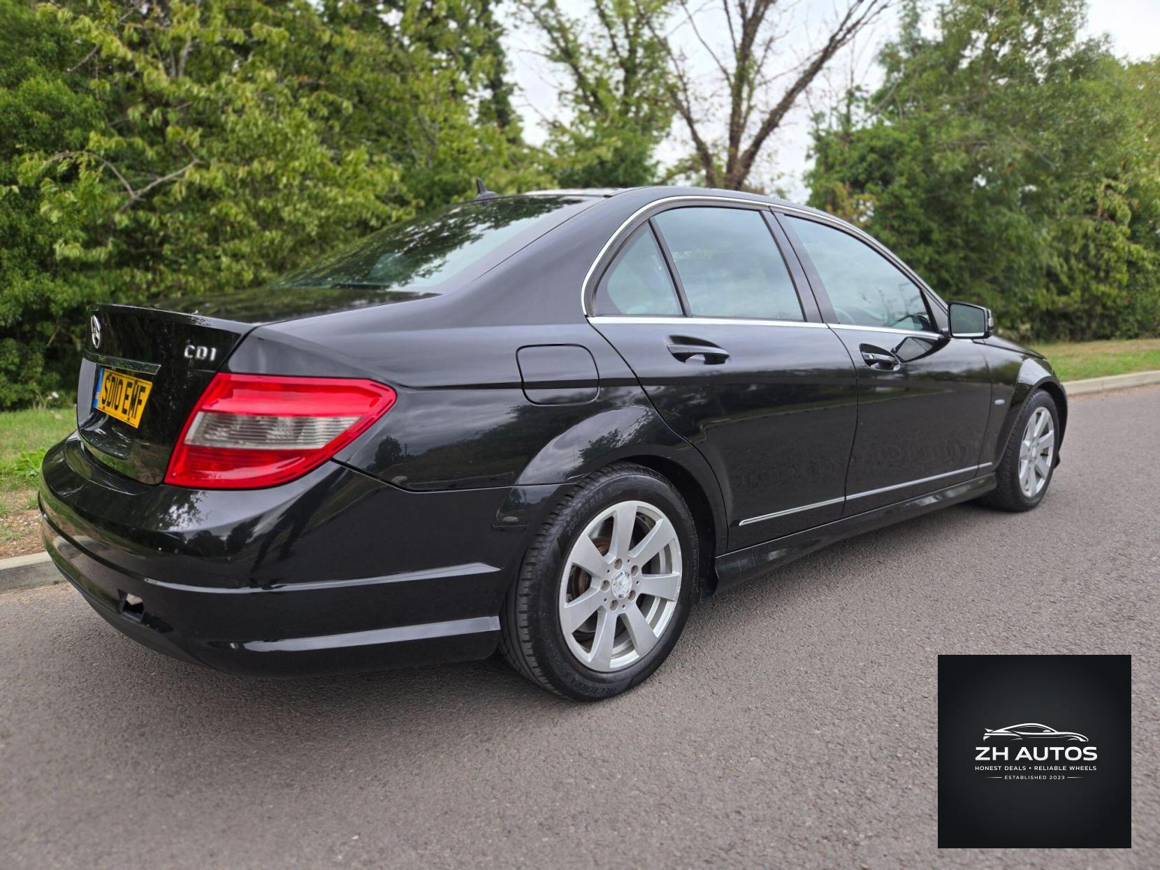 Mercedes-Benz C Class 2.1 C200 CDI BlueEfficiency Sport Auto Euro 5 4dr