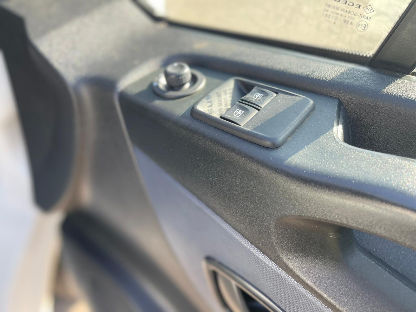 Vauxhall Vivaro 1.6 CDTi 2900 Panel Van 5dr Diesel Manual L2 H1 Euro 6 (120 ps)