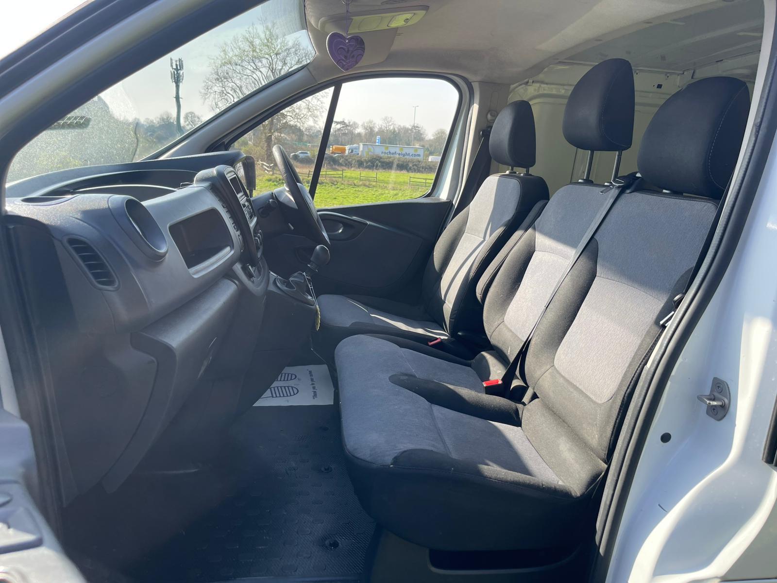 Vauxhall Vivaro 1.6 CDTi 2900 Panel Van 5dr Diesel Manual L2 H1 Euro 6 (120 ps)