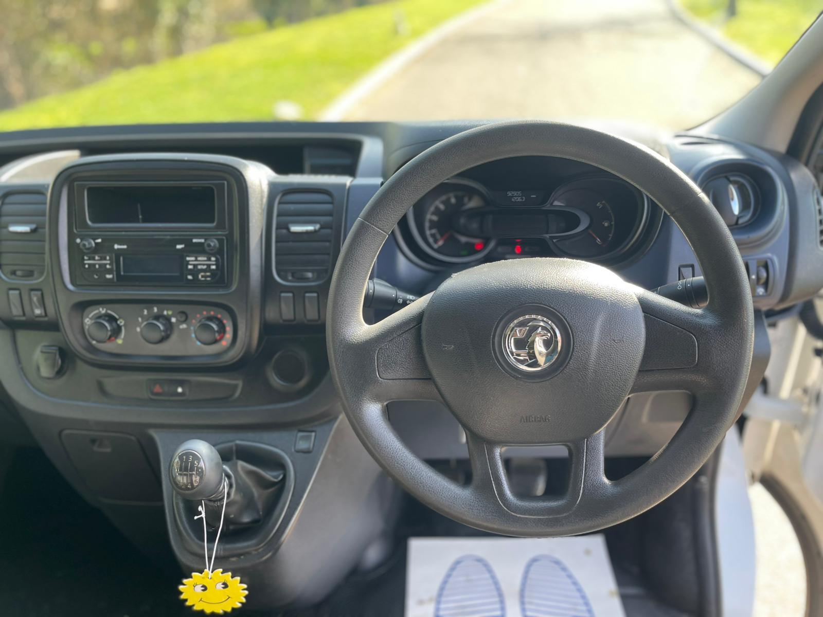 Vauxhall Vivaro 1.6 CDTi 2900 Panel Van 5dr Diesel Manual L2 H1 Euro 6 (120 ps)