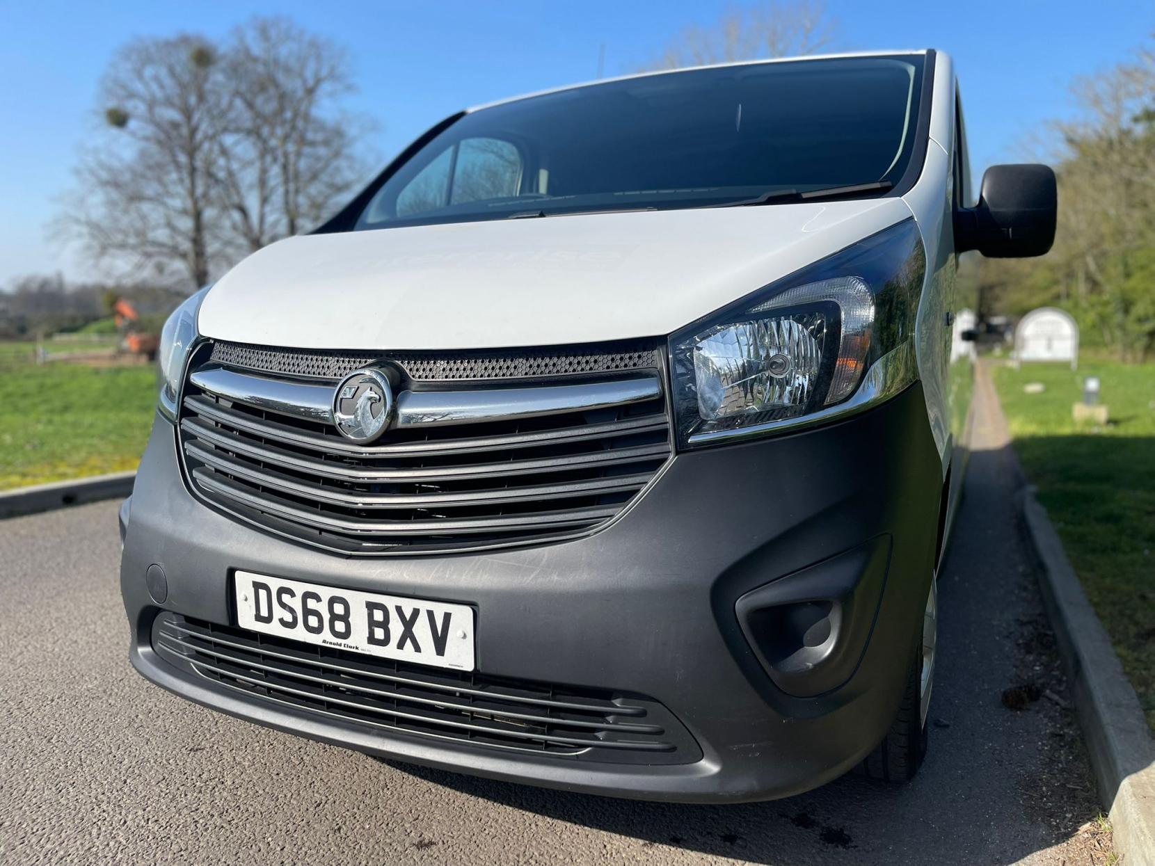 Vauxhall Vivaro 1.6 CDTi 2900 Panel Van 5dr Diesel Manual L2 H1 Euro 6 (120 ps)