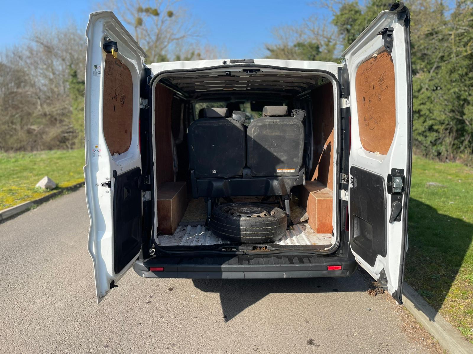 Vauxhall Vivaro 1.6 CDTi 2900 Panel Van 5dr Diesel Manual L2 H1 Euro 6 (120 ps)