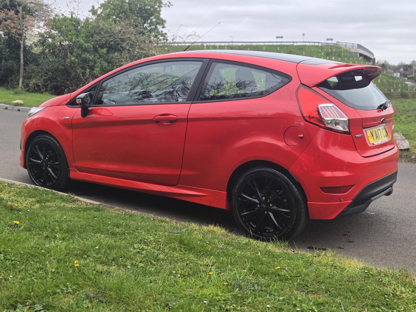 Ford Fiesta 1.0T EcoBoost ST-Line Hatchback 3dr Petrol Manual Euro 6 (s/s) (140 ps)