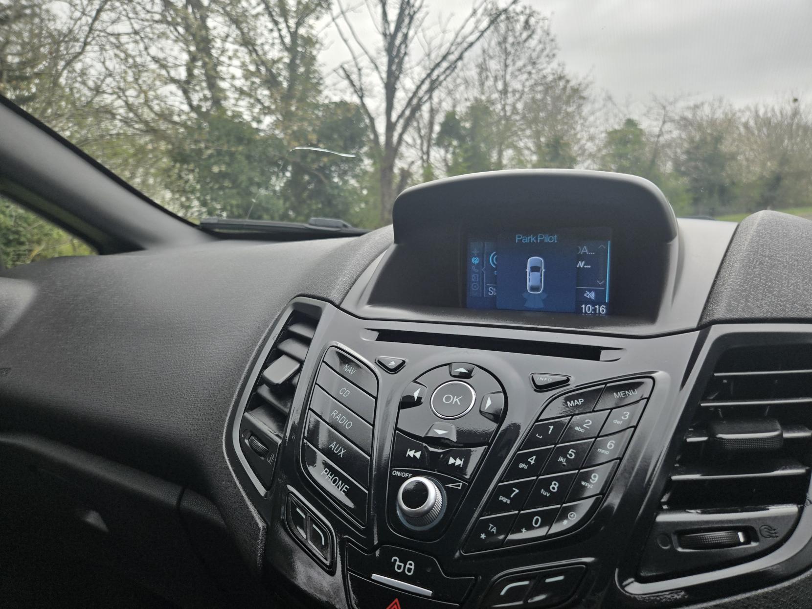 Ford Fiesta 1.0T EcoBoost ST-Line Hatchback 3dr Petrol Manual Euro 6 (s/s) (140 ps)