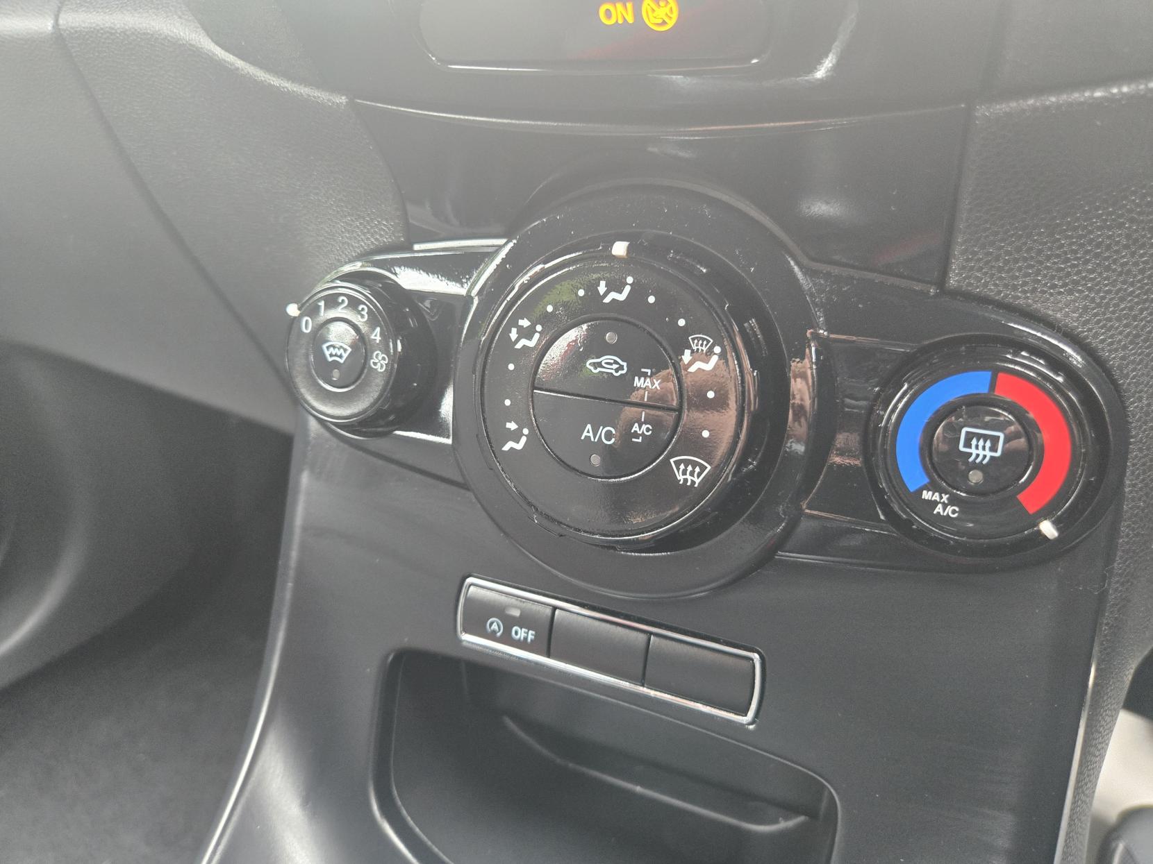 Ford Fiesta 1.0T EcoBoost ST-Line Hatchback 3dr Petrol Manual Euro 6 (s/s) (140 ps)