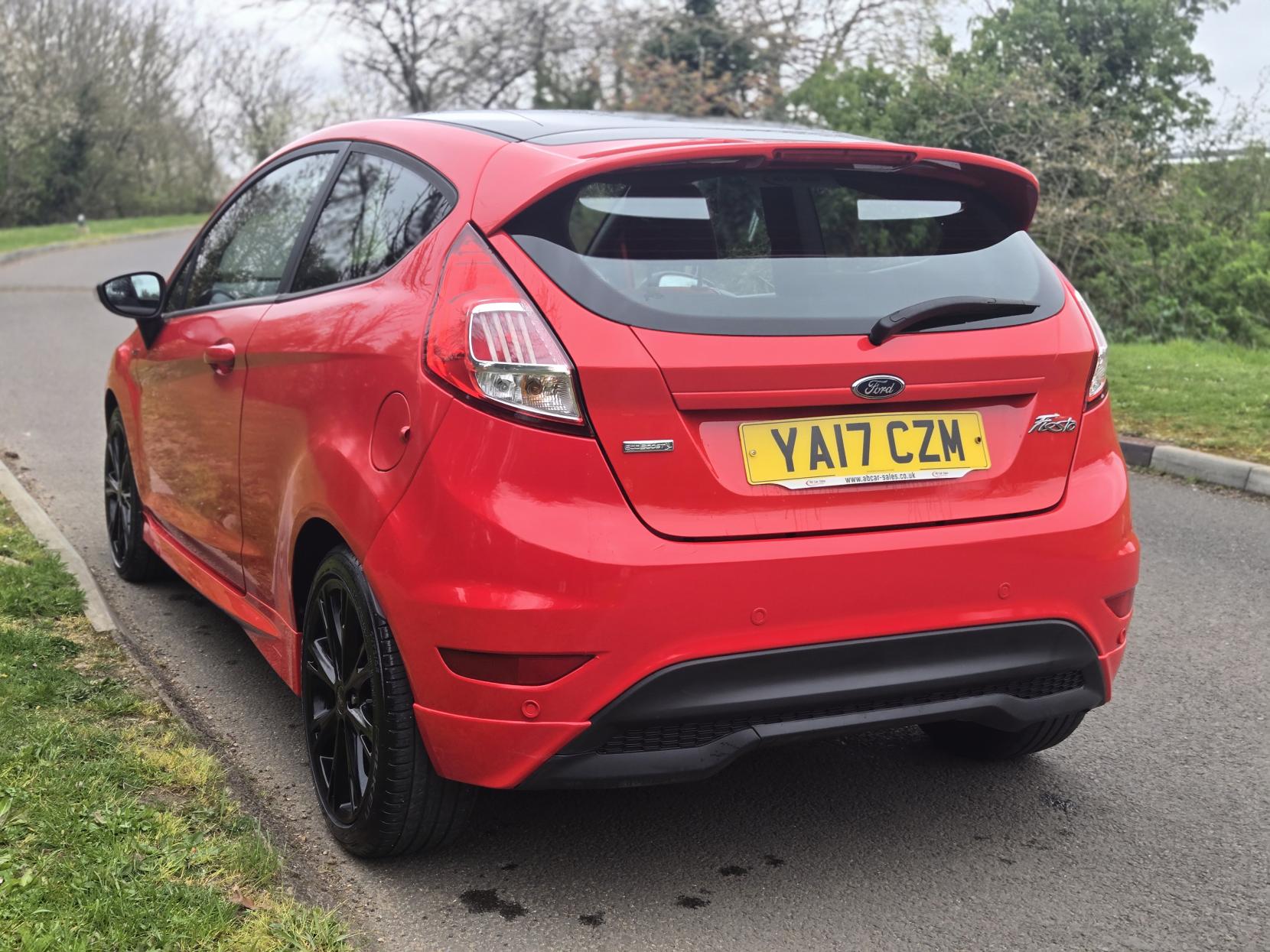 Ford Fiesta 1.0T EcoBoost ST-Line Hatchback 3dr Petrol Manual Euro 6 (s/s) (140 ps)