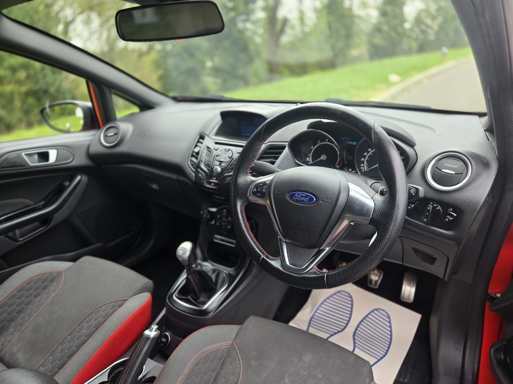 Ford Fiesta 1.0T EcoBoost ST-Line Hatchback 3dr Petrol Manual Euro 6 (s/s) (140 ps)