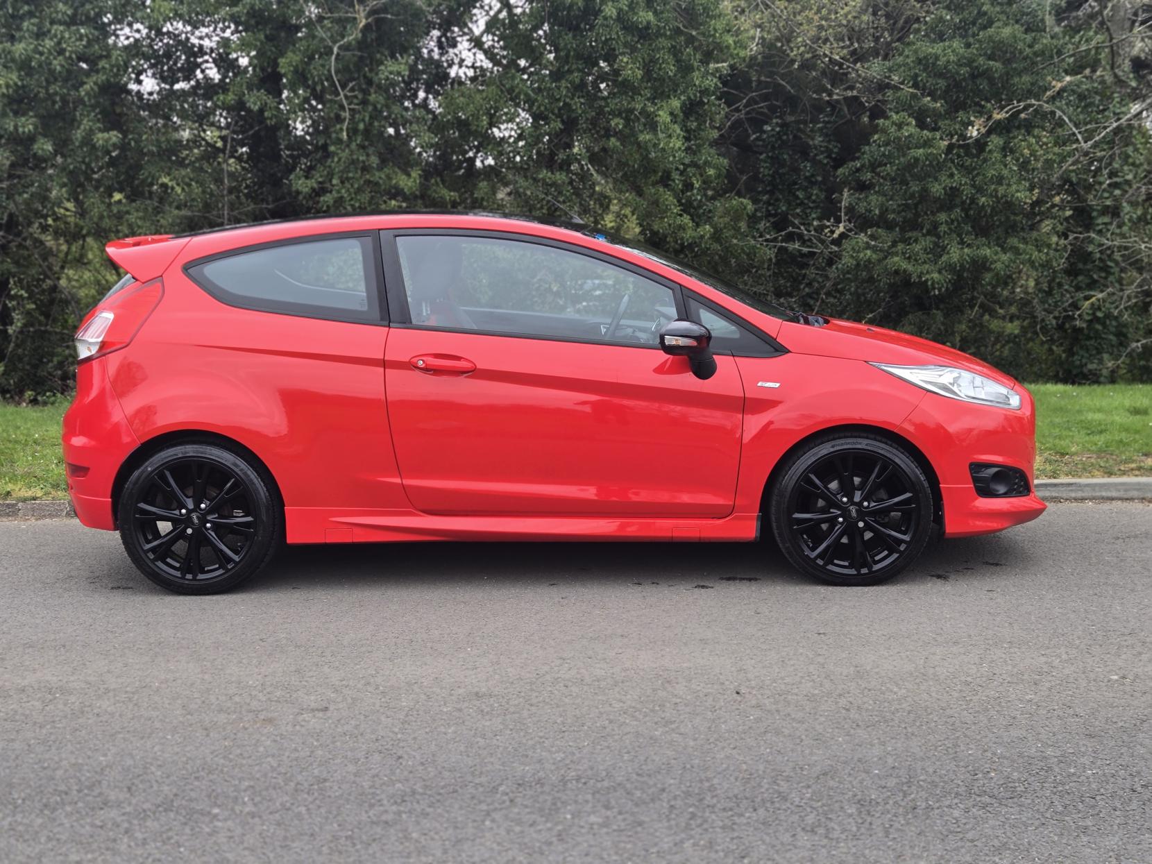 Ford Fiesta 1.0T EcoBoost ST-Line Hatchback 3dr Petrol Manual Euro 6 (s/s) (140 ps)