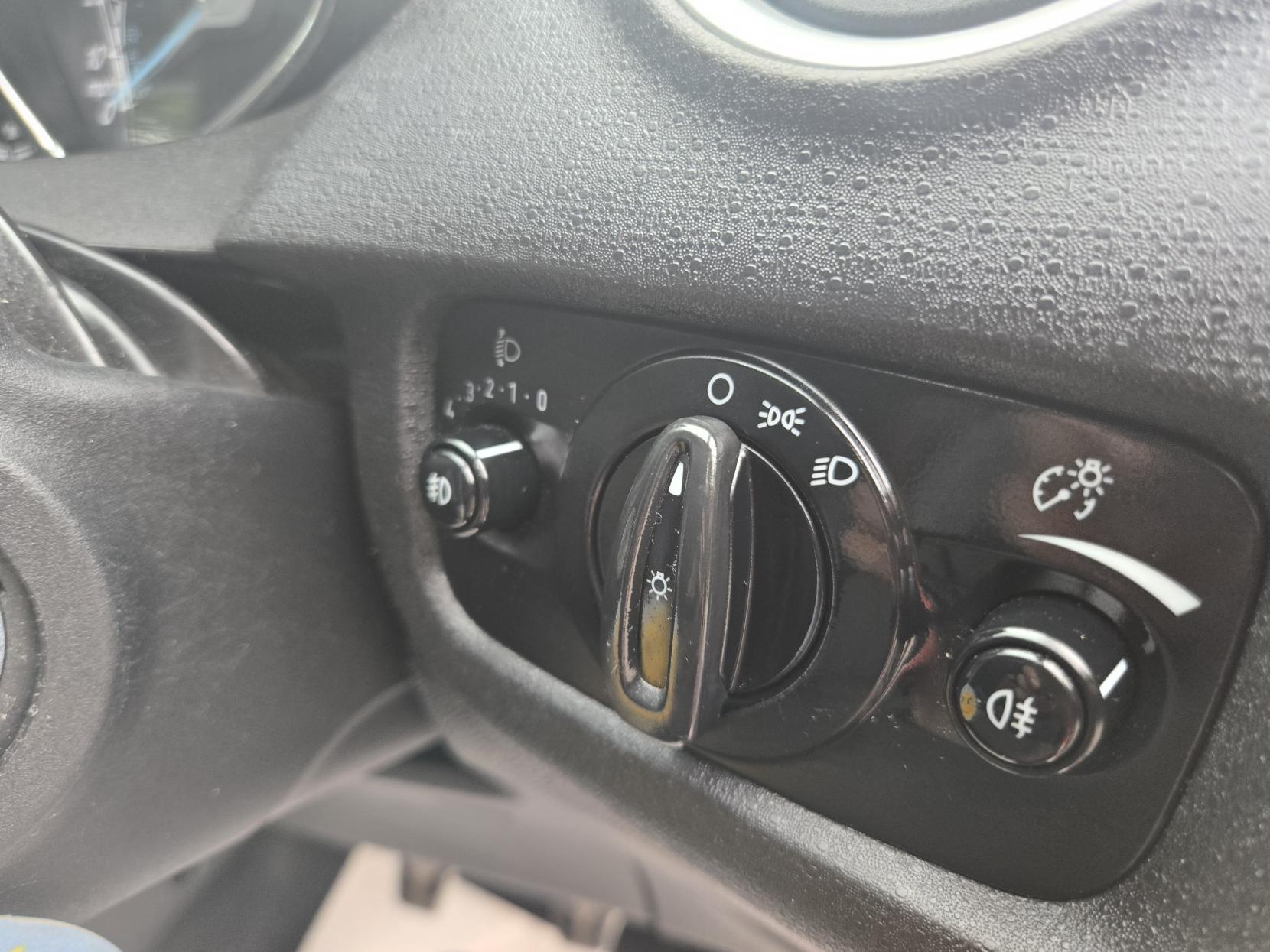 Ford Fiesta 1.0T EcoBoost ST-Line Hatchback 3dr Petrol Manual Euro 6 (s/s) (140 ps)