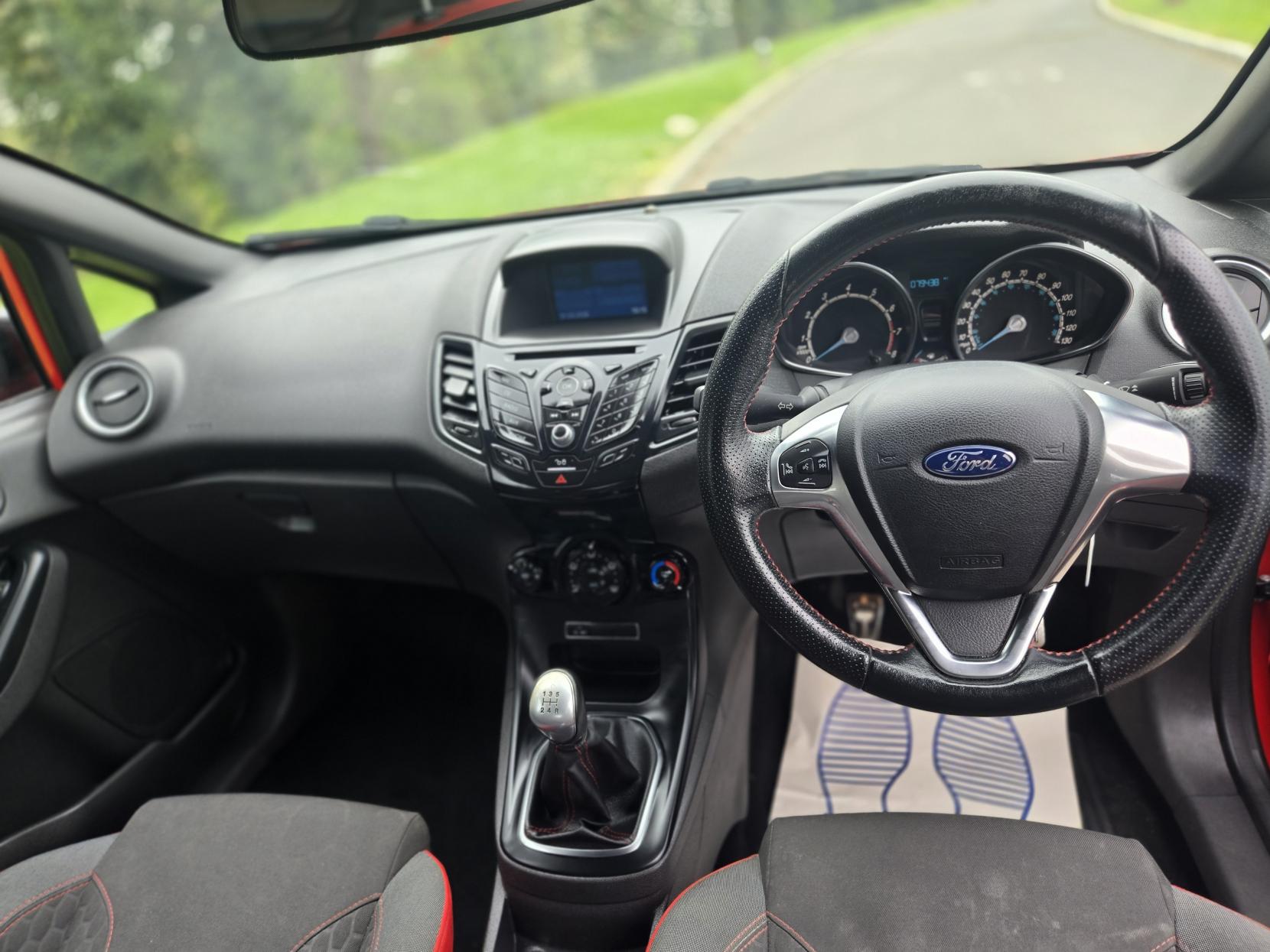 Ford Fiesta 1.0T EcoBoost ST-Line Hatchback 3dr Petrol Manual Euro 6 (s/s) (140 ps)