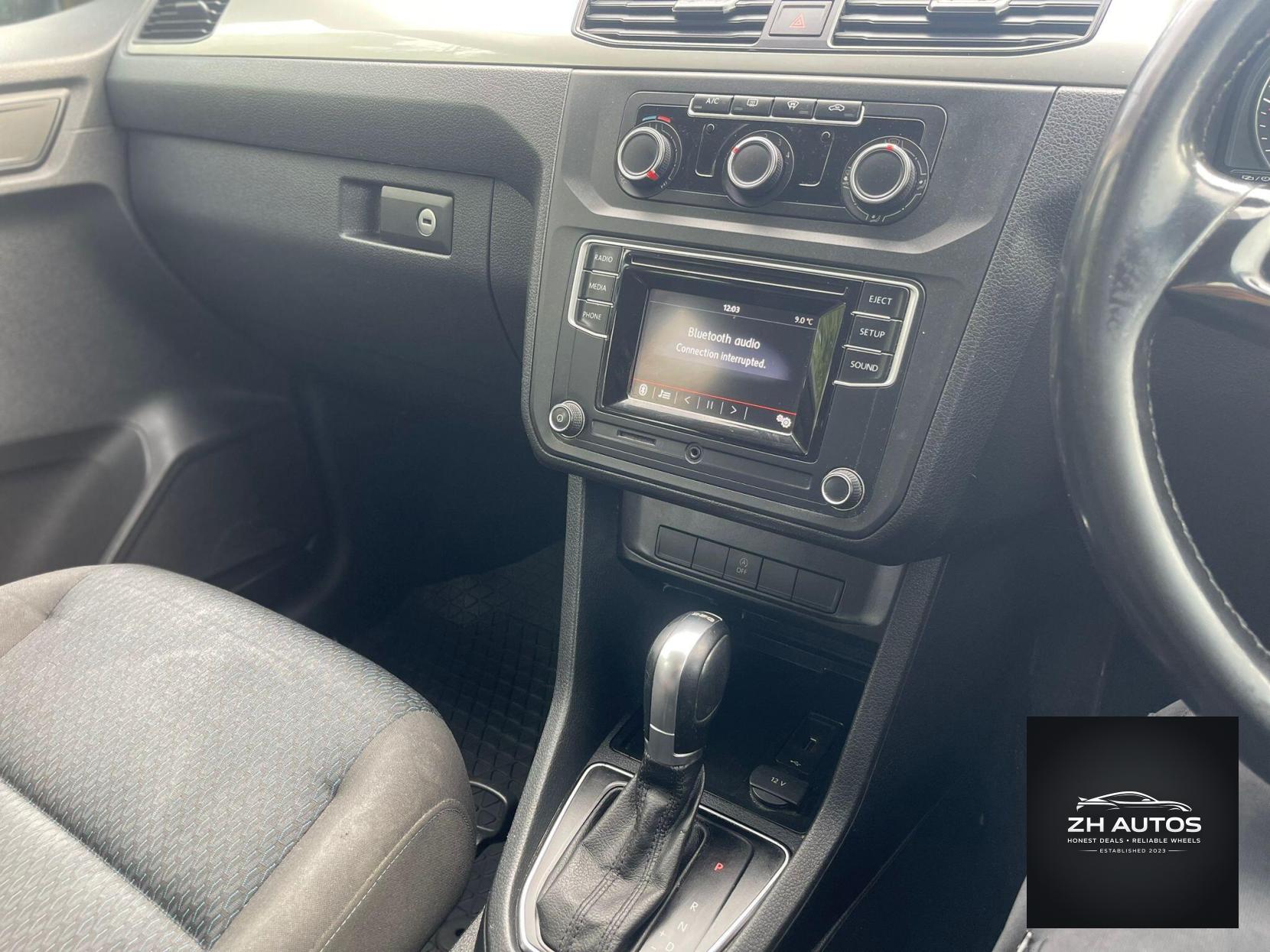 Volkswagen Caddy Maxi Life 2.0 TDI BlueMotion Tech DSG Euro 6 (s/s) 5dr