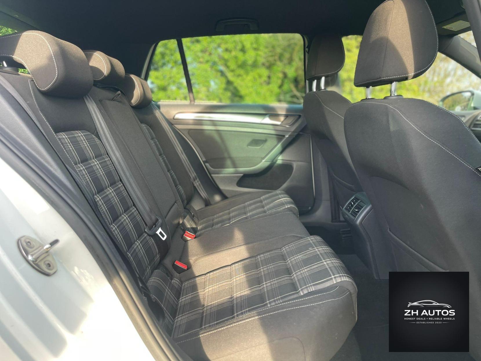 Volkswagen Golf 2.0 TDI BlueMotion Tech GTD Euro 6 (s/s) 5dr