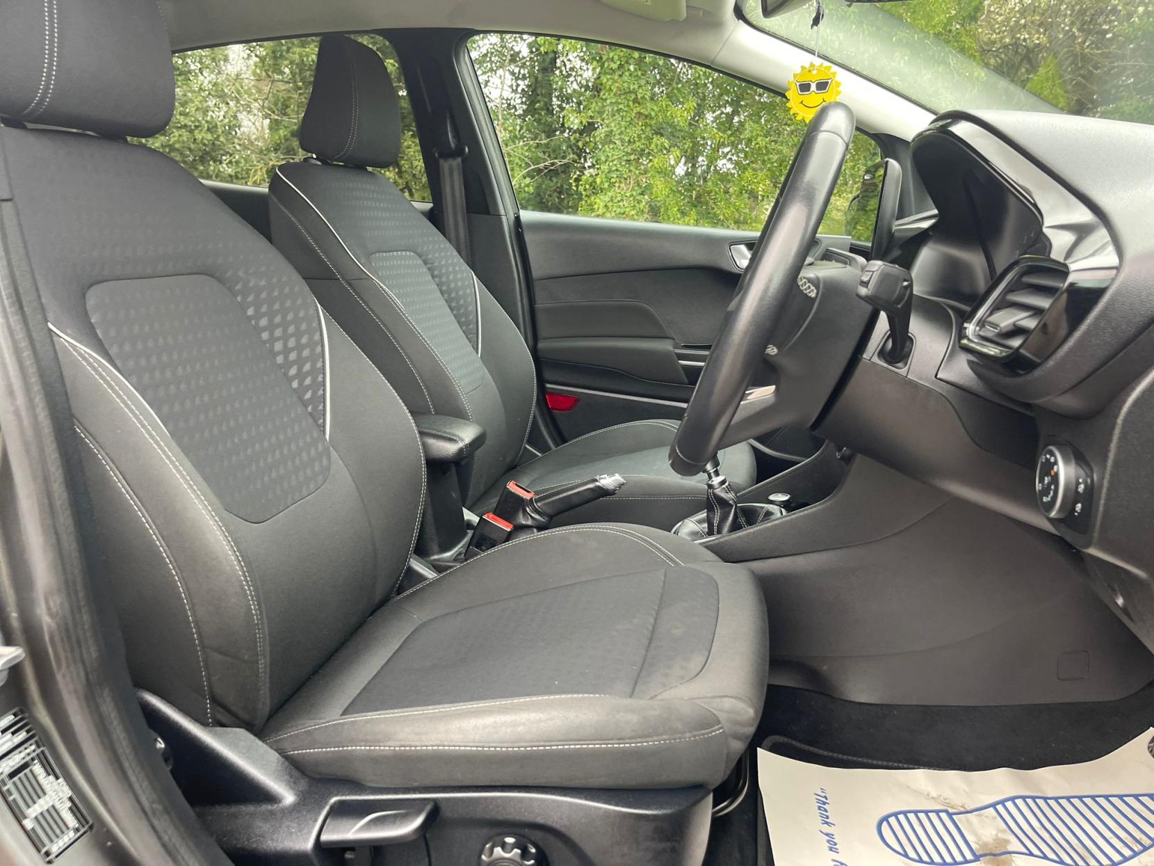 Ford Fiesta 1.0T EcoBoost Titanium Hatchback 5dr Petrol Manual Euro 6 (s/s) (100 ps)