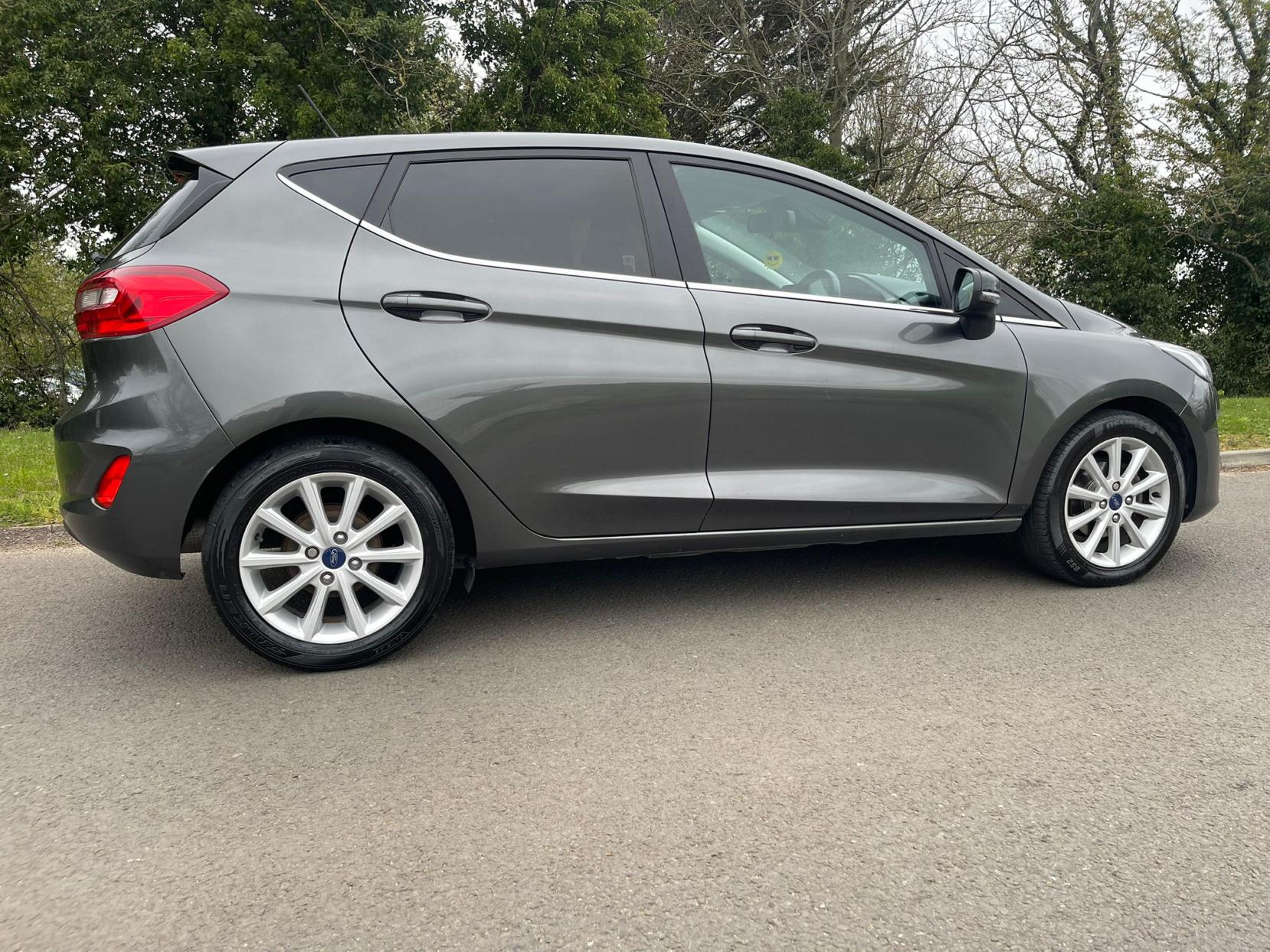 Ford Fiesta 1.0T EcoBoost Titanium Hatchback 5dr Petrol Manual Euro 6 (s/s) (100 ps)