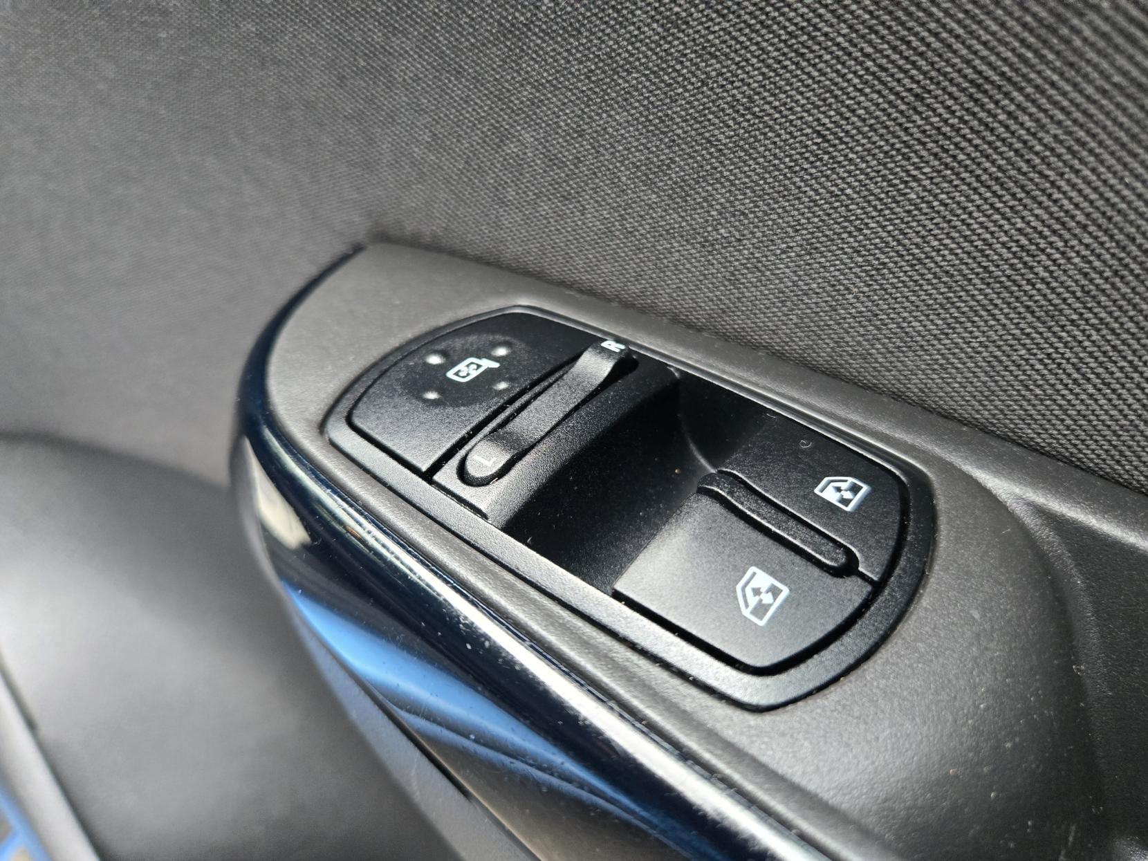 Vauxhall Corsa 1.2i Energy Hatchback 5dr Petrol Manual Euro 6 (a/c) (70 ps)